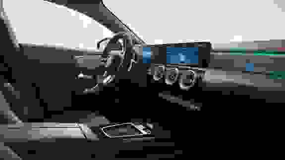 Mercedes CLA CLA Shooting Brake 04 2280X1283px