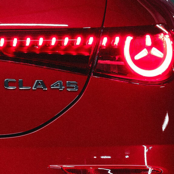 Mercedes AMG CLA 45 4MATIC+ Shooting Brake Electric AMG Motor