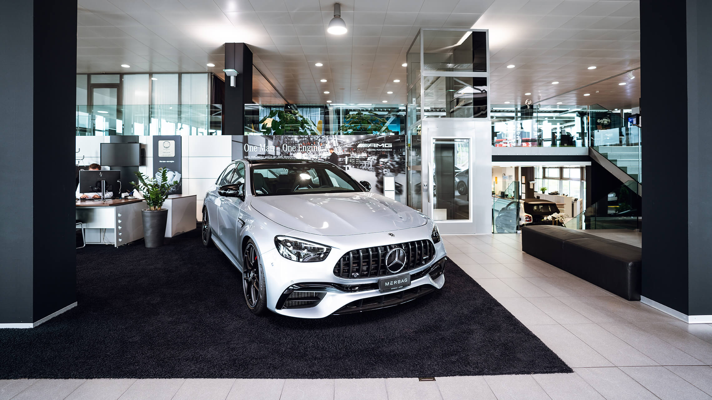 Bern Personenwagen Standort Showroom 06 2280X1283