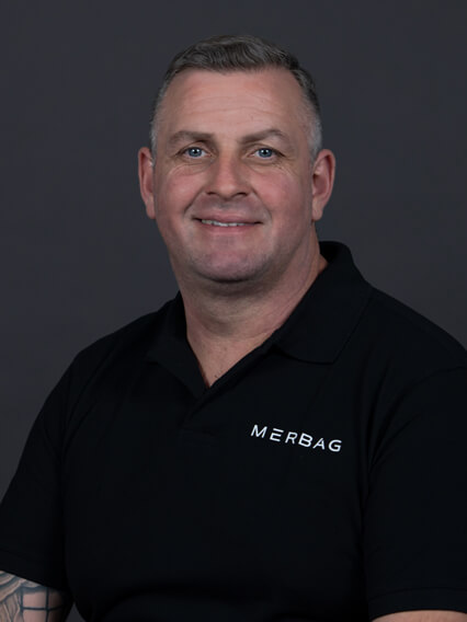 Merbag Ansprechpartner Schlieren Nutzfahrzeug Ronny Koelbl 426X568