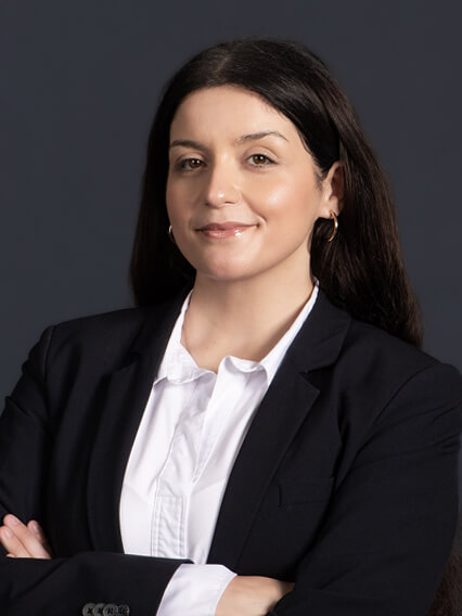 Merbag Ansprechpartnerin Bern Personenwagen Arbona Sheremeti