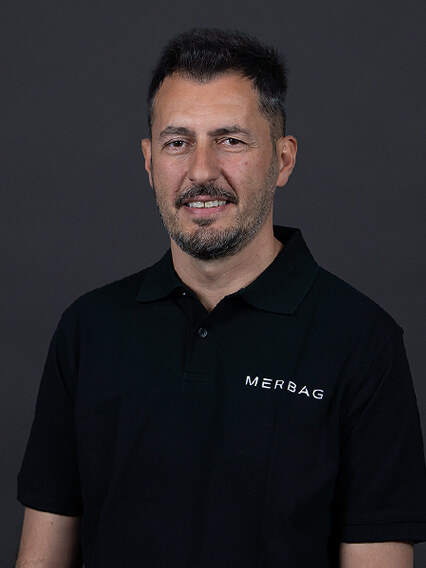 Merbag Ansprechpartner Schlieren Nutzfahrzeug Behar Bixhaku 426X568