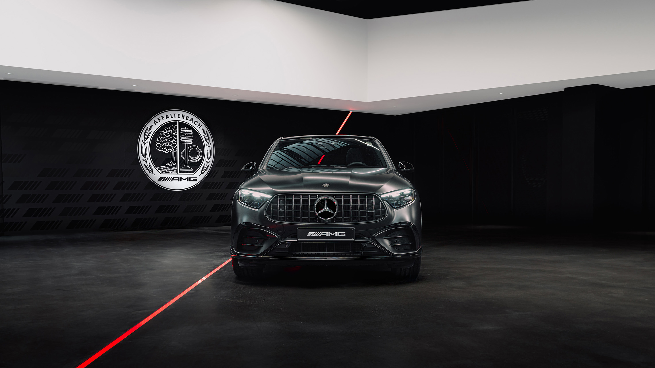 Gallery AMG GLC 53 4MATIC+ 2026 2280X1283px Front