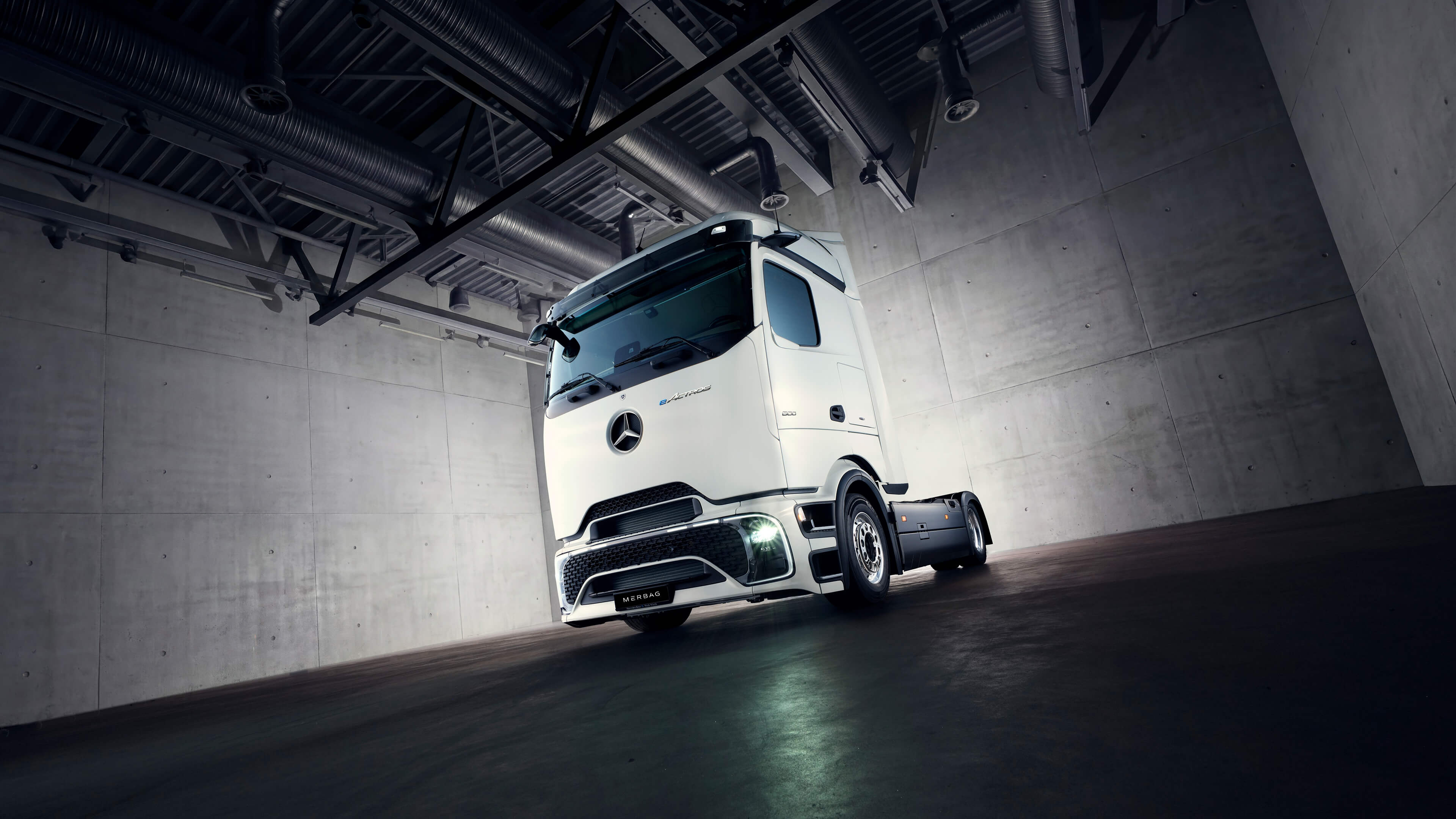 Eactros Lowliner 3840 2160