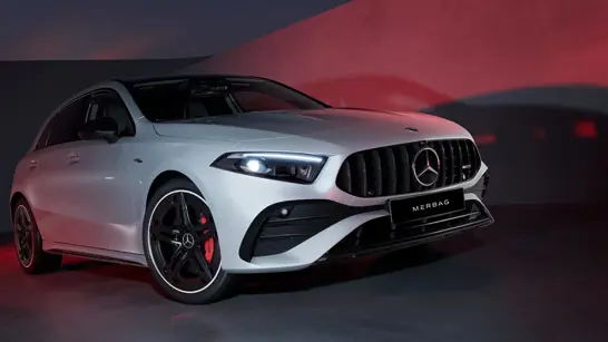 Mercedes-AMG A-Klasse Kompaktlimousine A35 AMG-spezifische Front - Merbag Mercedes-AMG A-Klasse Kompaktlimousine A35 AMG-spezifische Front - Merbag