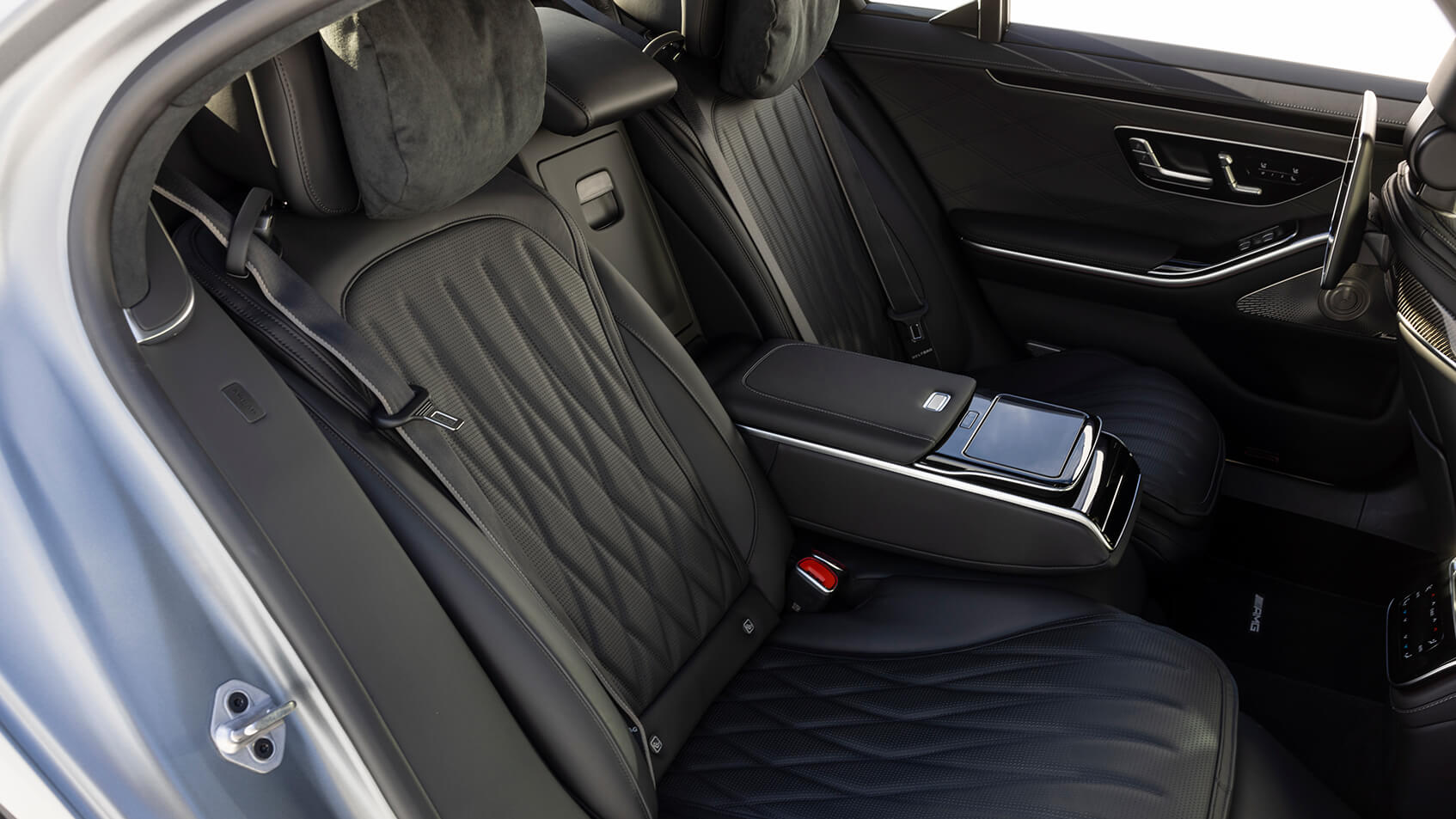 AMG S Klasse Interieur 1694X953