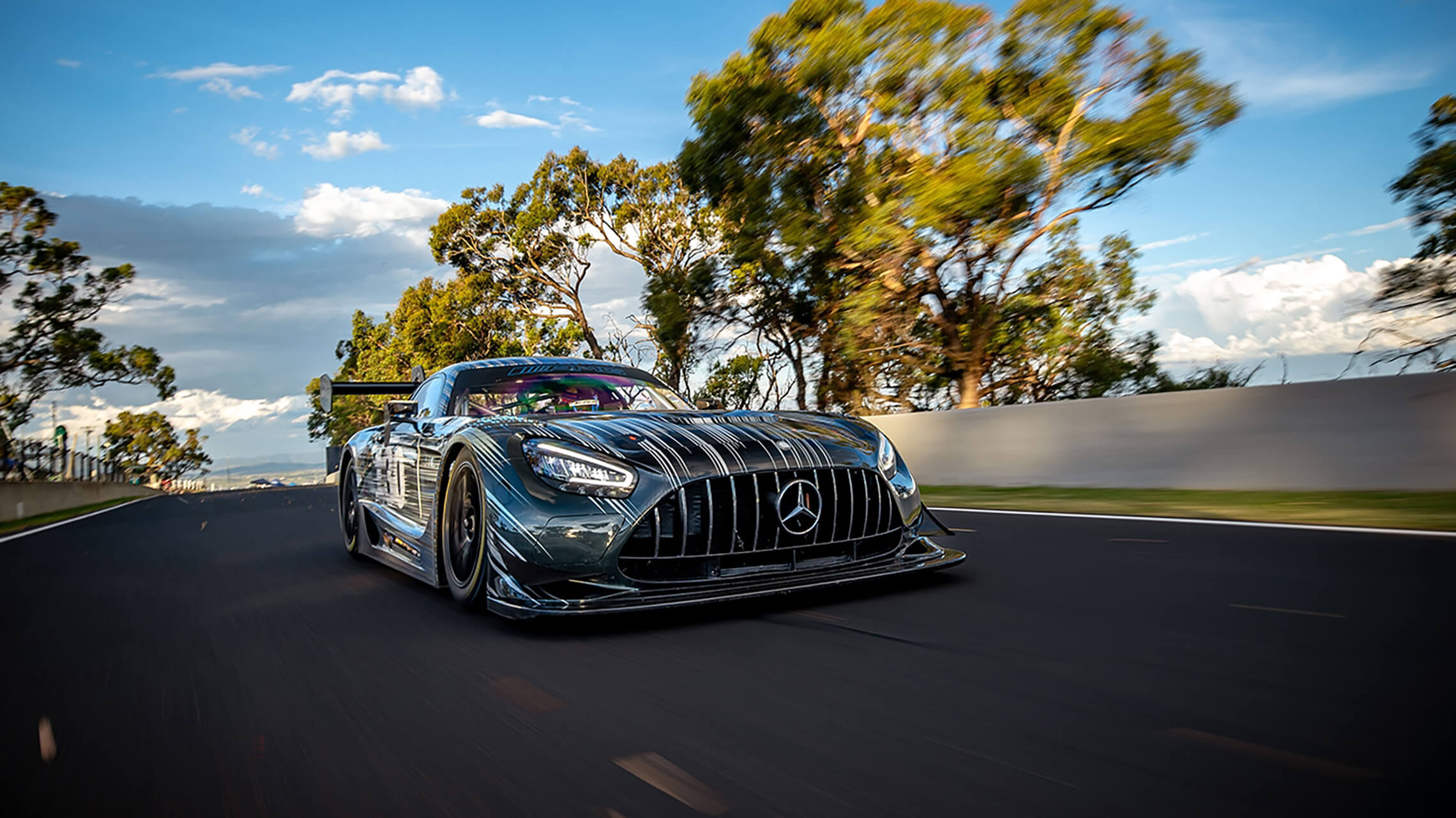 AMG GT3 Edition 130Y Motorsport Record Breaker 03 2280X1283