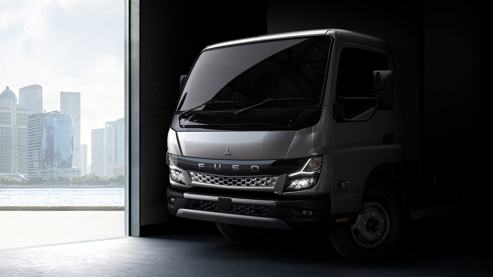 Fuso Service 1694X953