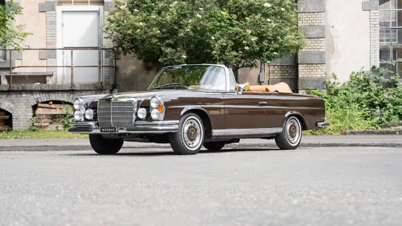 Bildergalerie MB 280 SE 3.5 Cabriolet Seite Vorne 2280X1293px Bildergalerie MB 280 SE 3.5 Cabriolet Seite Vorne 2280X1293px