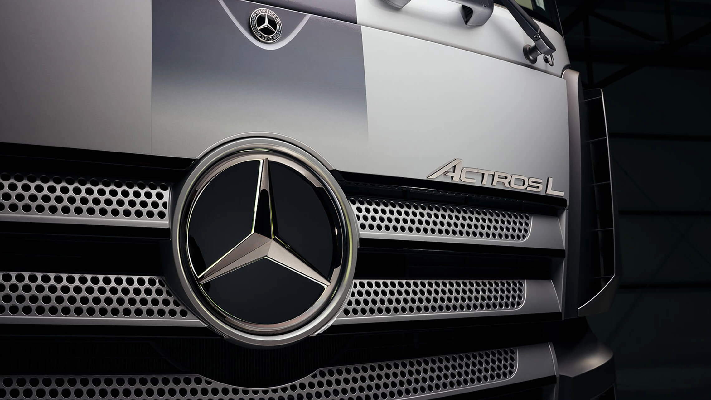Mercedes Actros L Edition3 01