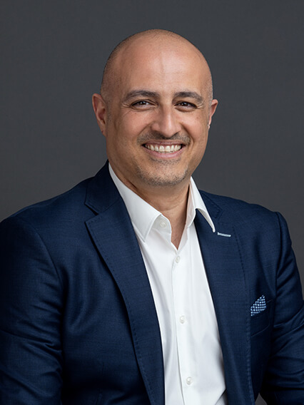 Merbag Ansprechpartner Zollikon Enzo Fasciano 426X568