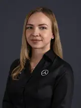 Merbag Ansprechpartnerin Zollikon Michelle Saluzi 426X568 Merbag Ansprechpartnerin Zollikon Michelle Saluzi 426X568