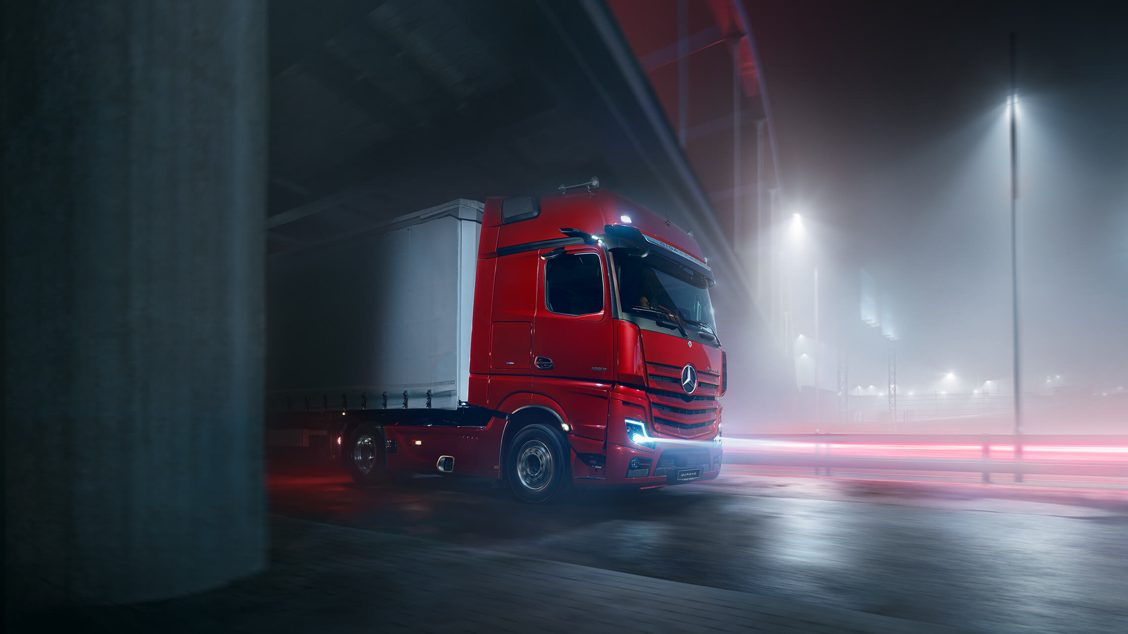 Mercedes Actros L 04