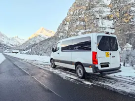 Lo scuolabus elettrico Mercedes-Benz. Espritner Schulbus 3840 2160