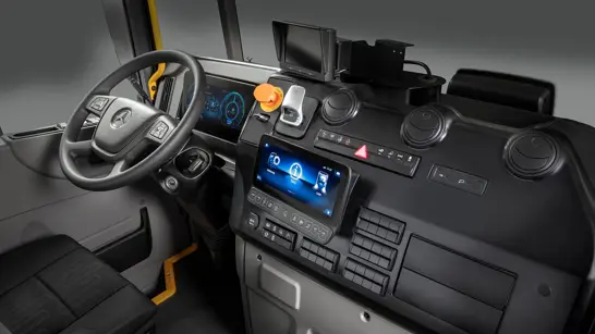 Mercedes Eeconic 03 Mercedes Eeconic 03