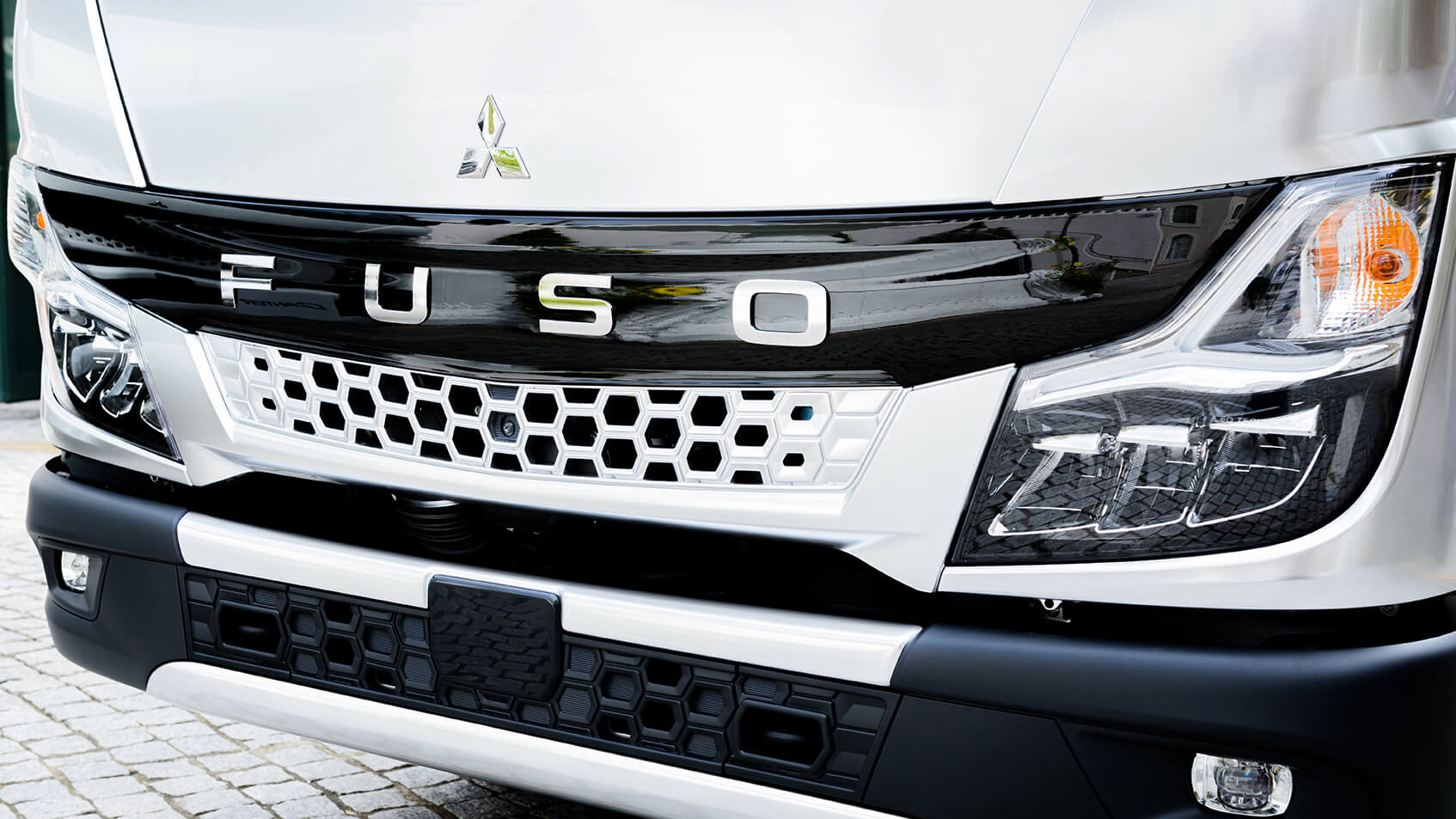 Mercedes Fuso Canter Erweiterte Sicherheit