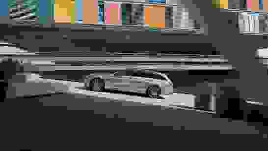 Mercedes E-Klasse Kombi 02