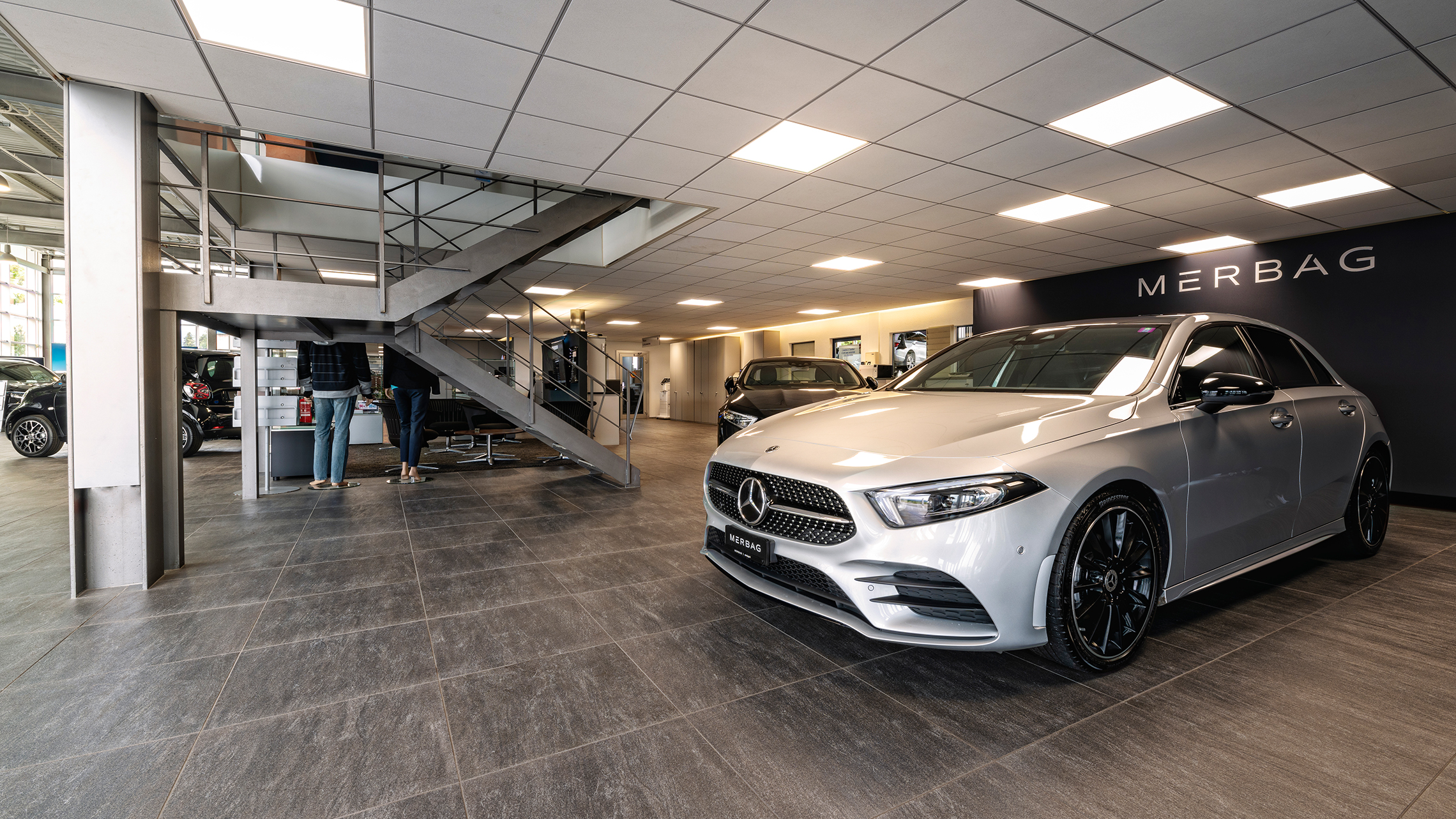 Bulle Standort Showroom 04 2280X1283