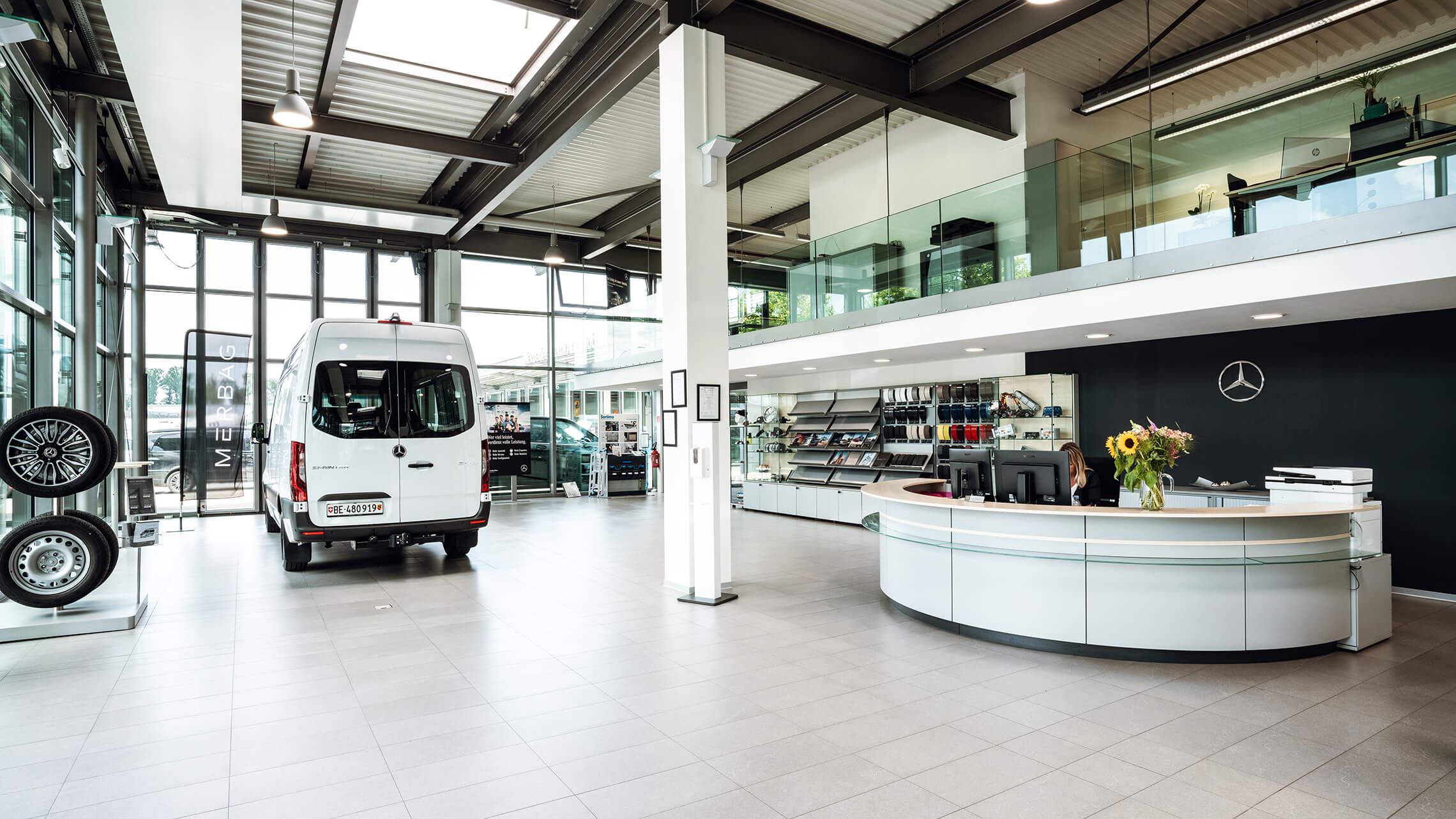 Bern Nutzfahrzeuge Standort Showroom 02 2280X1283