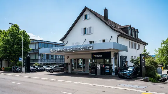 Zollikon Standort Aussenansicht 3840X2160 Zollikon Standort Aussenansicht 3840X2160