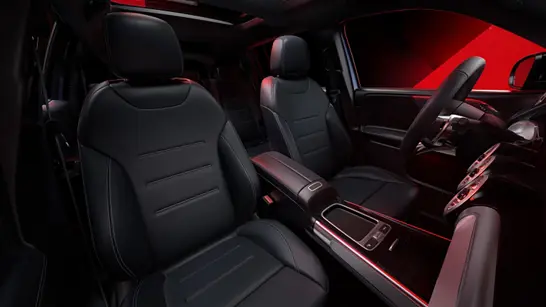 Mercedes-AMG 35 4Matic Interieur Ledersitze schwarz - Merbag Mercedes-AMG 35 4Matic Interieur Ledersitze schwarz - Merbag