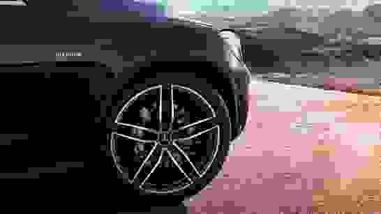 Mercedes AMG GLC 08