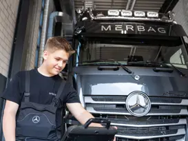 Automobil-Mechatroniker/-in EFZ Fachrichtung Nutzfahrzeuge Automobil Mechatroniker NF 3840X2160