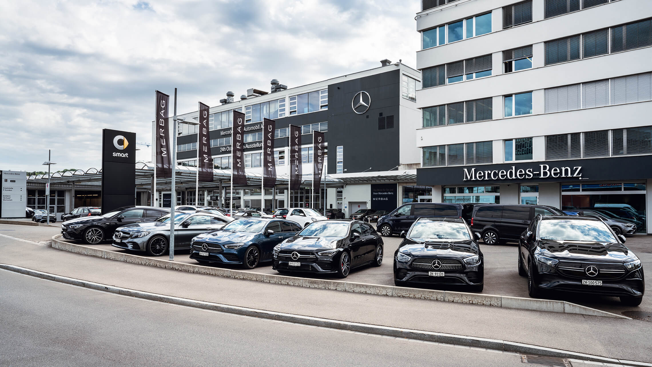 Schlieren Personenwagen Standort Aussenansicht 01 2280X1283