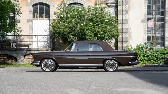 Bildergalerie MB 280 SE 3.5 Cabriolet Seite Geschlossen 2280X1293px (1) Bildergalerie MB 280 SE 3.5 Cabriolet Seite Geschlossen 2280X1293px (1)