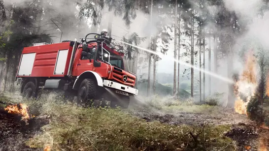 Unimog Feuerwehr 03 2280X1283 Unimog Feuerwehr 03 2280X1283