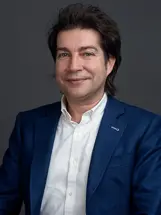 Merbag Ansprechpartner Stäfa Enzo Di Sarli 426X568 Merbag Ansprechpartner Stäfa Enzo Di Sarli 426X568