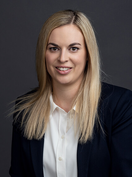 Merbag Ansprechpartnerin Schlieren Personenwagen Jessica Buenter