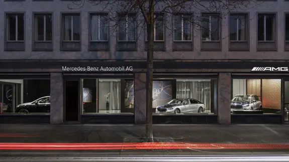 Stars@Mercedes Benz Grosser Showroom Mercedes Maybach Aussen 3840X2160 Stars@Mercedes Benz Grosser Showroom Mercedes Maybach Aussen 3840X2160