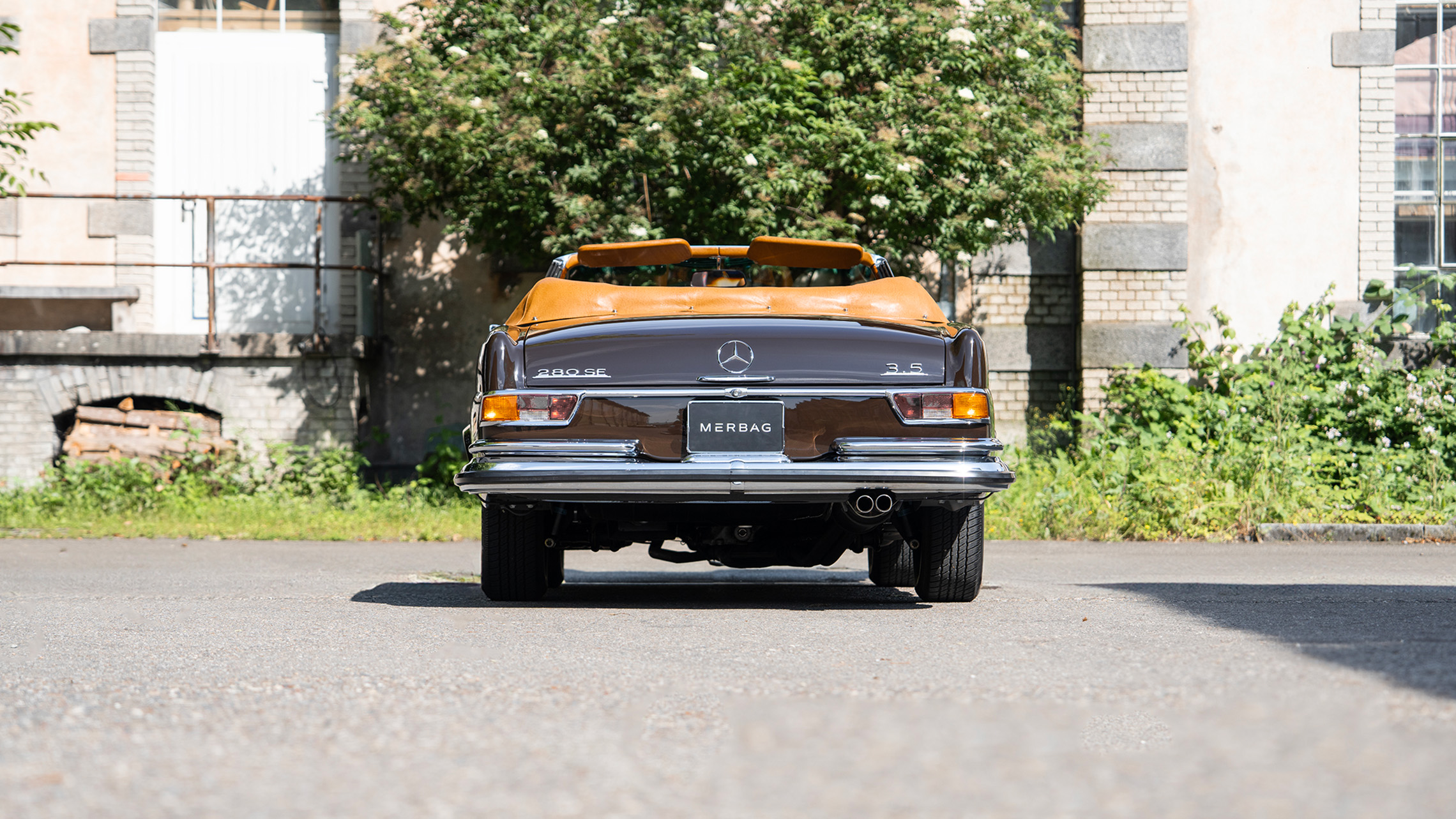 Bildergalerie MB 280 SE 3.5 Cabriolet Heck 2280X1293px