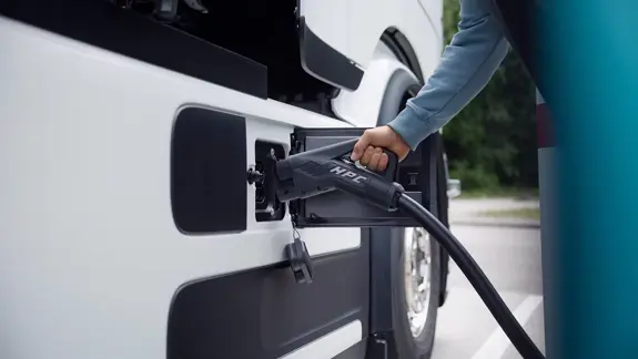 Eactros 400 Procabin 03 Eactros 400 Procabin 03