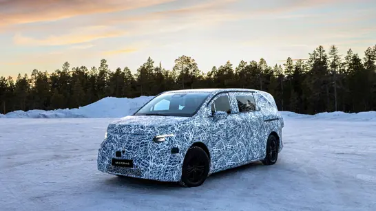 Grossraumlimousine 02 2280X1283 Grossraumlimousine 02 2280X1283