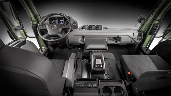 Unimog Low 02 2280 1283 Unimog Low 02 2280 1283