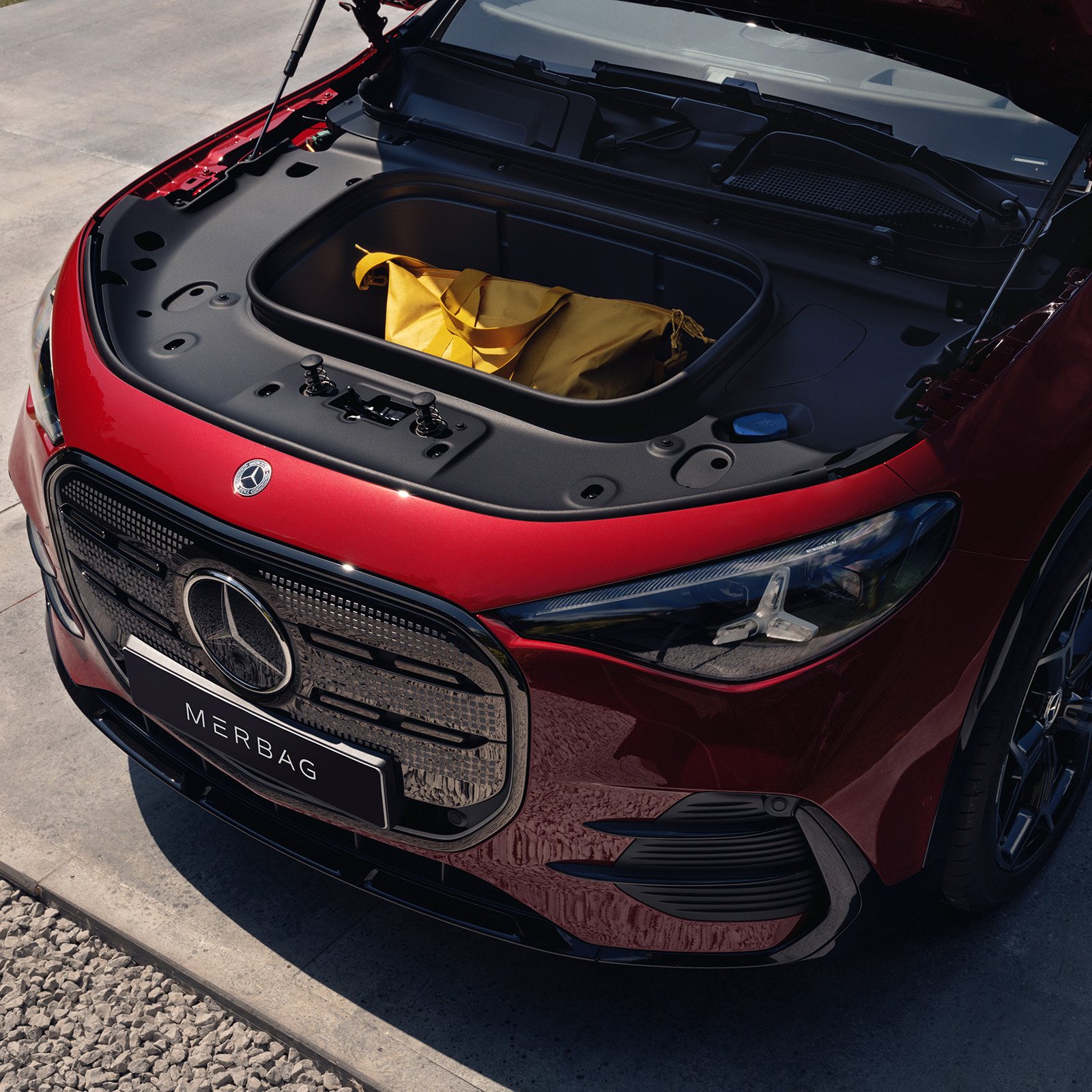 Der Neue Mercedes Benz Gla Elektrisch Frunk 1600X1600px (1)