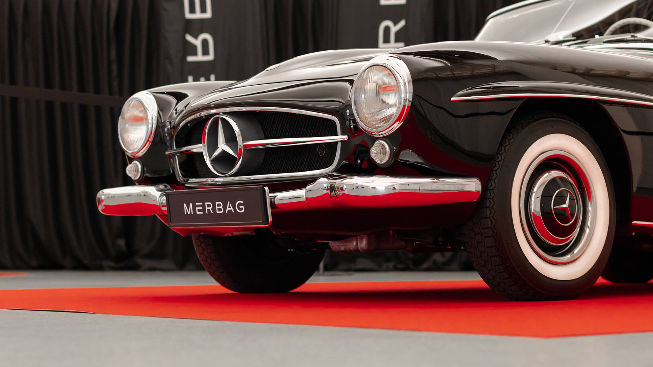 Mercedees AMG SL 02 2280X1283