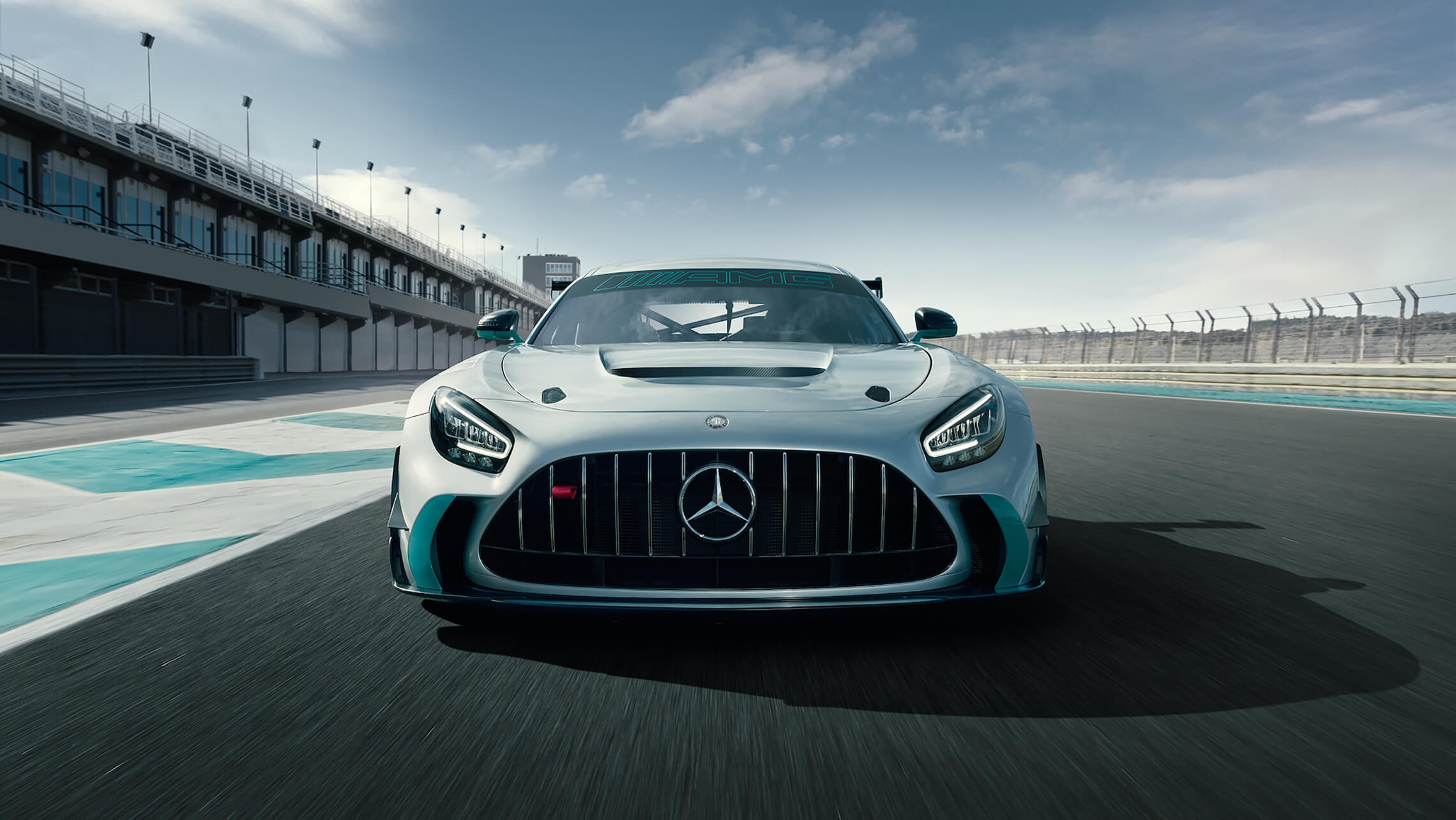 Mercedes AMG GT2 01 2280X1283px