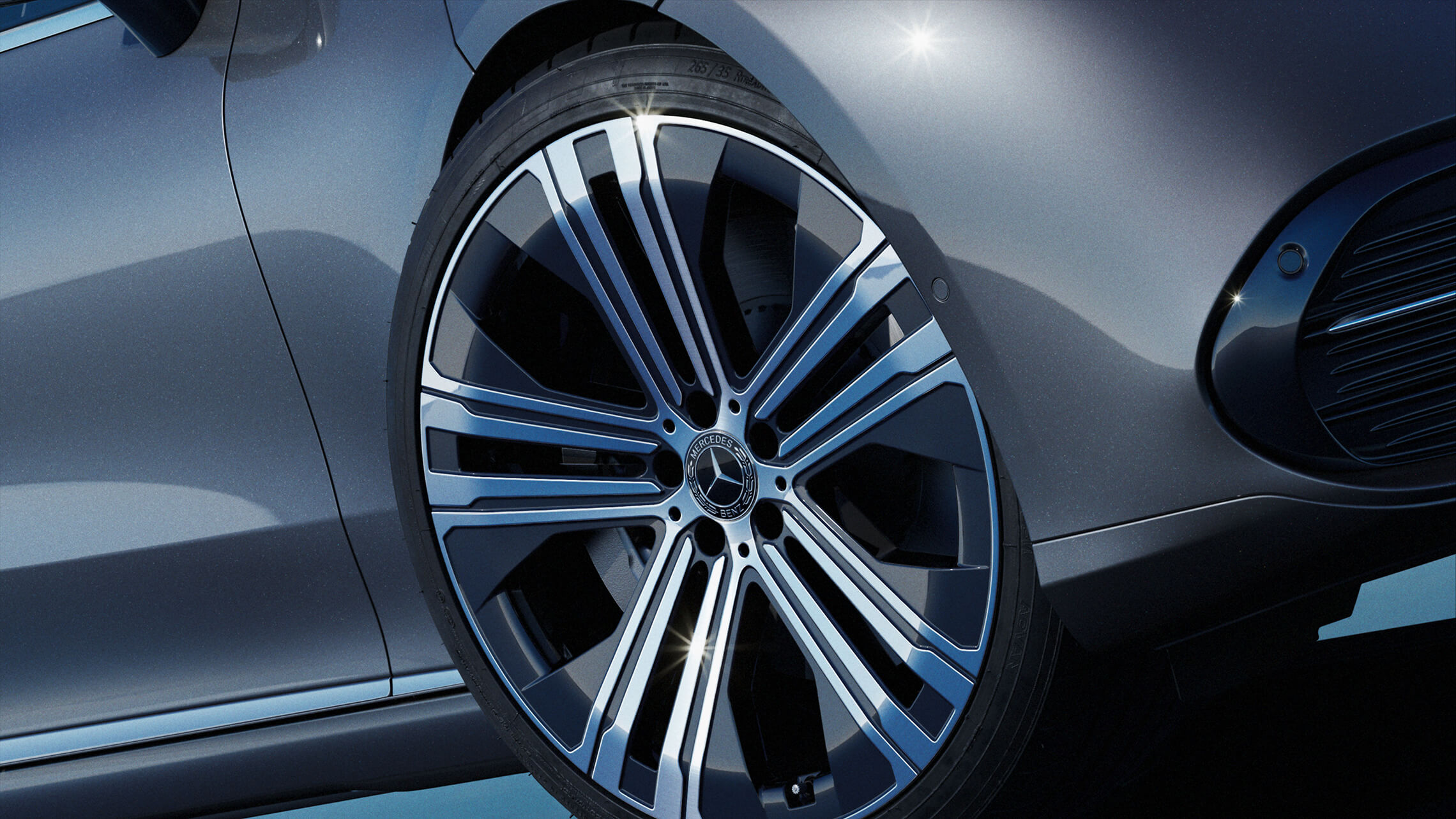 Mercedes-Benz EQS 05 - Merbag