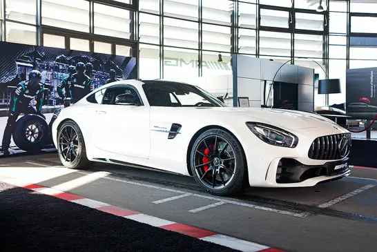 AMG Performance Center Test 4 AMG Performance Center Test 4