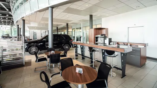 Granges Paccot Personenwagen Standort Showroom 02 2280X1283 Granges Paccot Personenwagen Standort Showroom 02 2280X1283