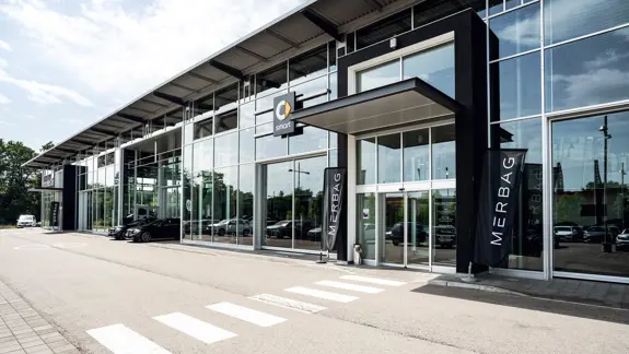 Granges Paccot Personenwagen Standort Aussenansicht 01 2280X1283 Granges Paccot Personenwagen Standort Aussenansicht 01 2280X1283