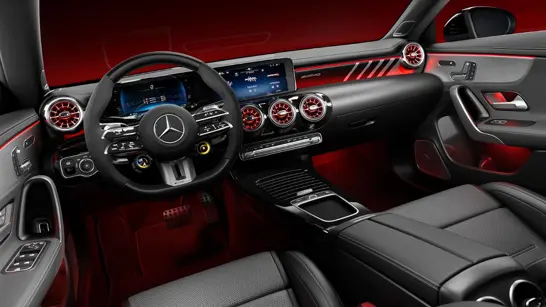 Mercedes-AMG CLA Coupe 35 4MATIC - Interieur und Cockpit - Merbag Mercedes-AMG CLA Coupe 35 4MATIC - Interieur und Cockpit - Merbag