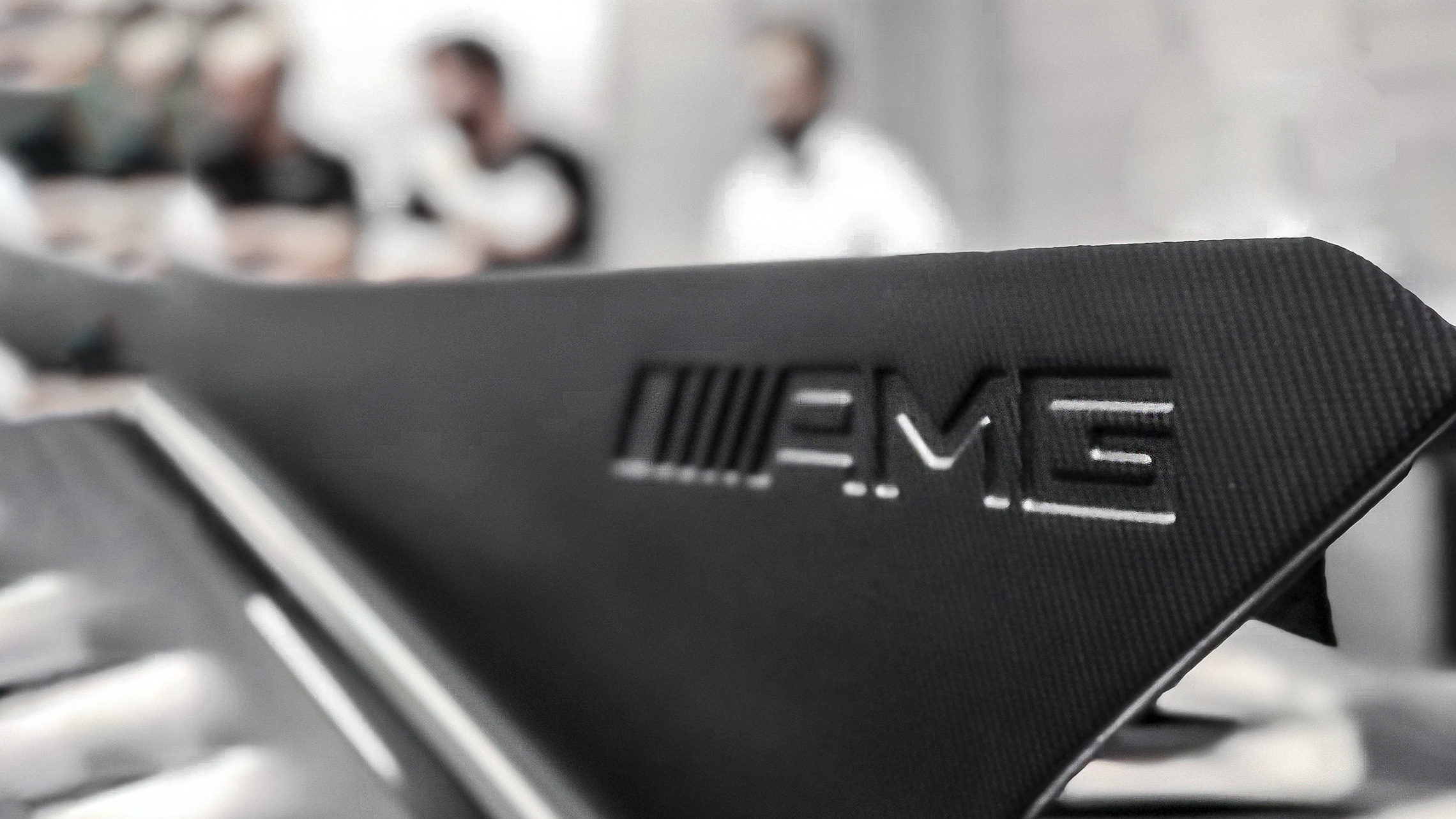 AMG Werkstatt 05 2280X1283