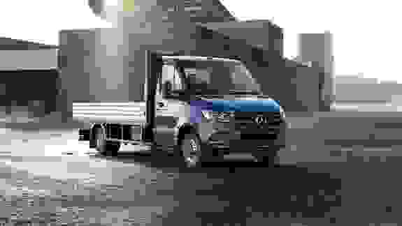 Mercedes Sprinter Pritschenwagen 04