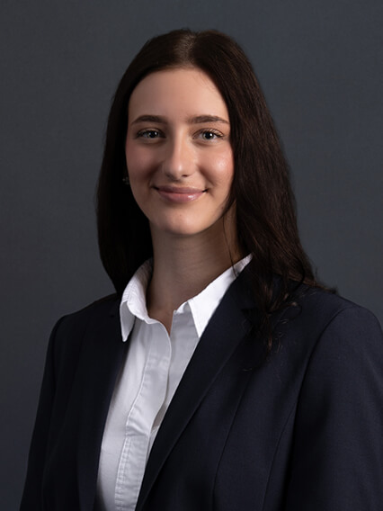 Merbag Ansprechpartnerin Schlieren Personenwagen Soraya Sanapo