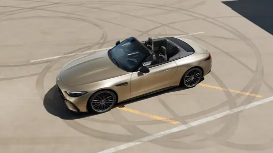 AMG SL 63 MANUFAKTUR Golden Coast 01 2280X1283 AMG SL 63 MANUFAKTUR Golden Coast 01 2280X1283