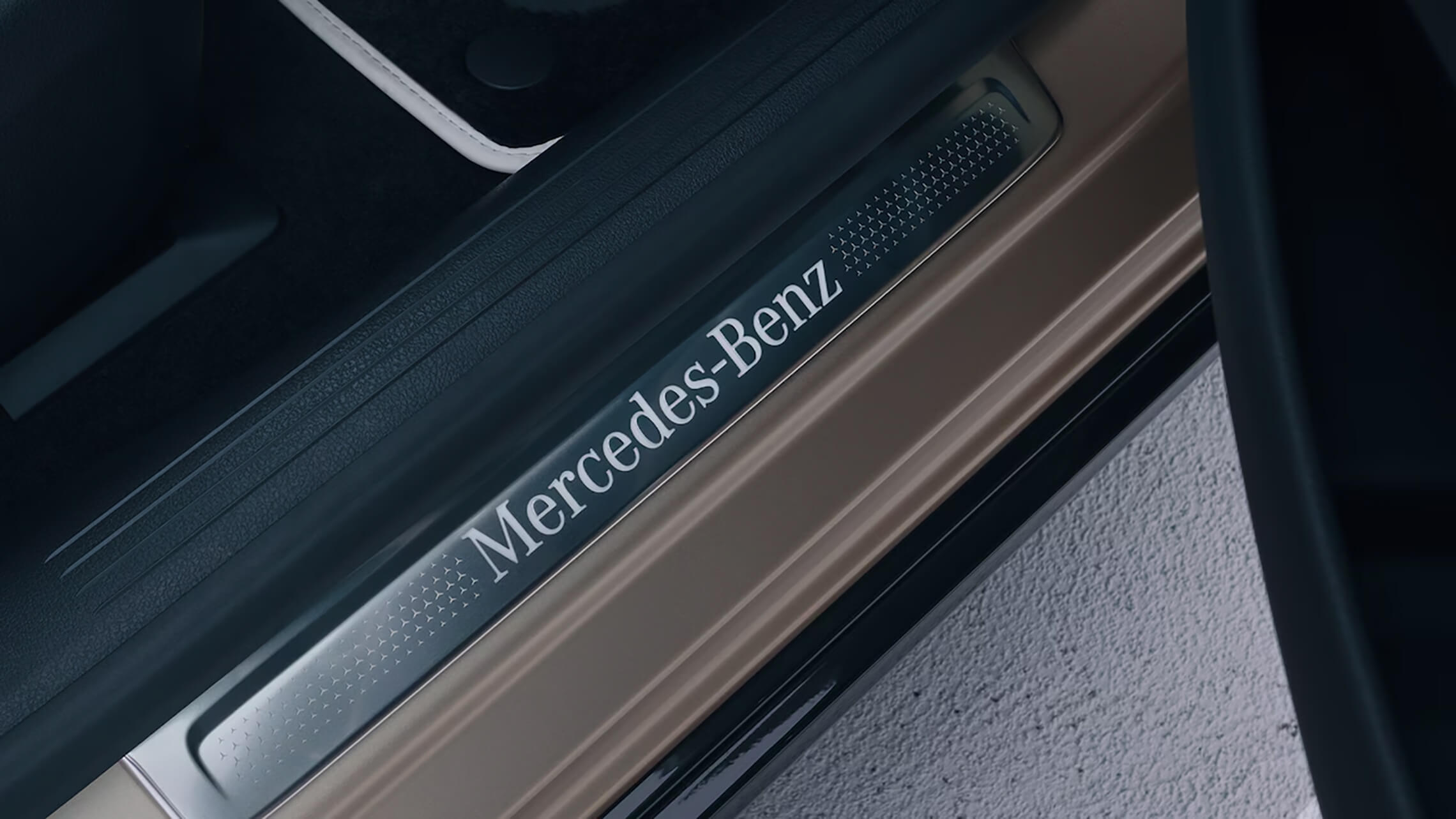 MANUFAKTUR 02 2280X1283